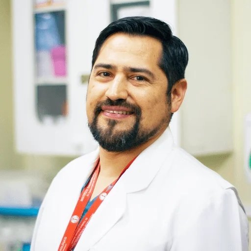 Consulta con el Dr. Jonathan Torres, especialista en Traumatología y Ortopedia en Santiago y Providencia. Atención profesional y tratamientos efectivos.