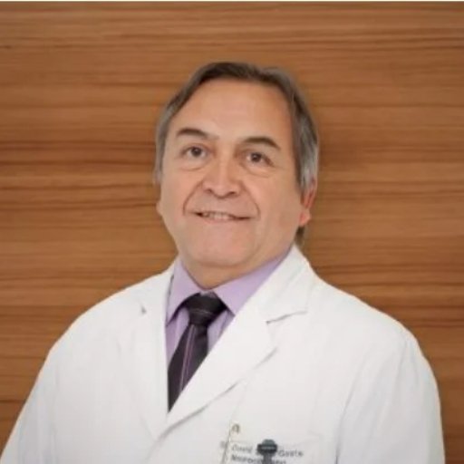 Consulta con el Dr. David Silva Gaete, neurocirujano en Concepción. Atención experta en cirugía cerebral y de columna. Reserva tu cita presencial o online.