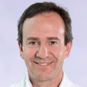 Agenda con el Dr. Marcelo Molina, especialista en Traumatología y Ortopedia en Las Condes y La Dehesa. Tratamientos avanzados para huesos y articulaciones.